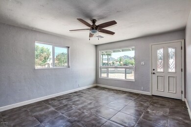 8342 N 8th St, Phoenix, AZ 85020 - photo 4