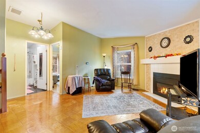 821 Tipsoo Loop S unit A, Rainier, WA 98576 - photo 7