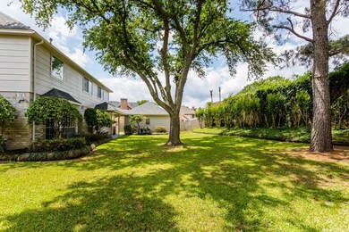 14314 Scotney Castle St, Houston, TX 77095 - photo 2