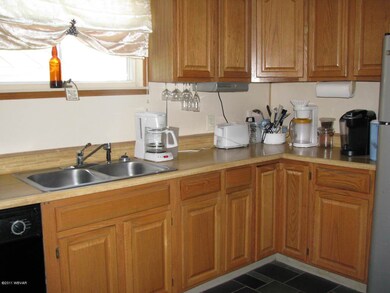 175 White Deer Ave, Allenwood, PA 17810 - photo 4