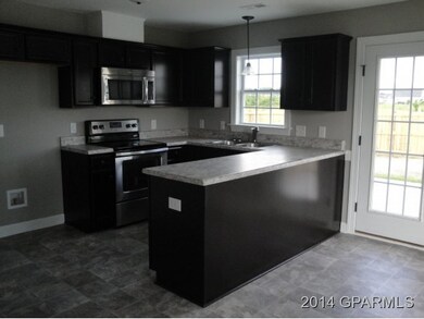 3833 St Augustine Dr, Greenville, NC 27834 - photo 3