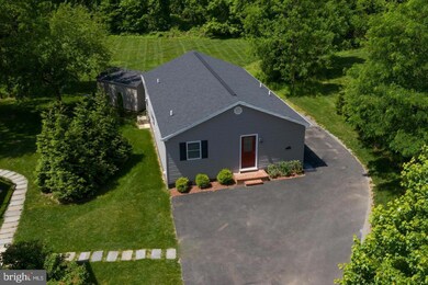 17301 Roundmont Place, Round Hill, VA 20141 - photo 3