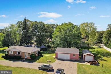 8362 Wb And a Rd, Severn, MD 21144 - photo 2