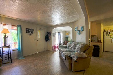 9757 Blackwell Rd, Central Point, OR 97502 - photo 6