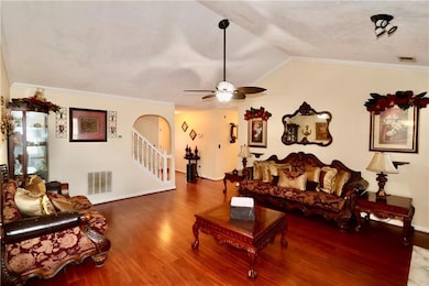 9502 Whaleys Lake Trace, Jonesboro, GA 30238 - photo 2