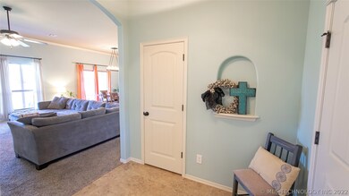 7612 E 84th St N, Owasso, OK 74055 - photo 3