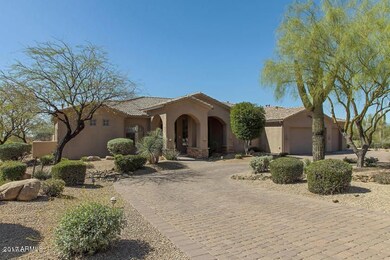 Circular driveway w/ Pavers