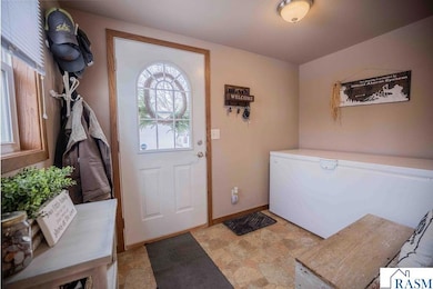 105 1st St S, Elysian, MN 56028 - photo 7