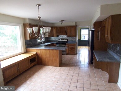 198 Pine Valley Rd, Doylestown, PA 18901 - photo 5