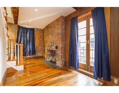 1 Creek Square unit 1, Boston, MA 02109 - photo 3