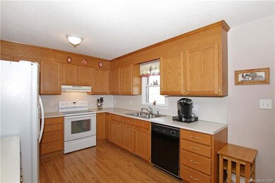 218 Doe Trail Ln, Statesville, NC 28625 - photo 5