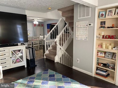 7633 Fairbanks Ct, Hanover, MD 21076 - photo 5