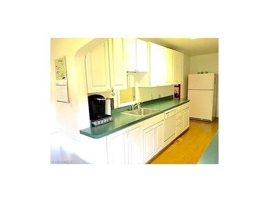 Fully Renovated Eat in Kitchen on the 1st Floor ~ 