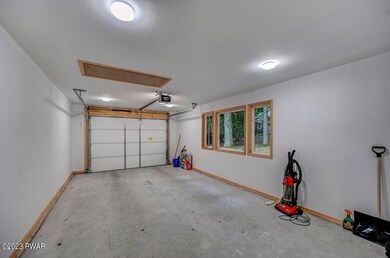 800 Falling Brook Dr, Lords Valley, PA 18428 - photo 6