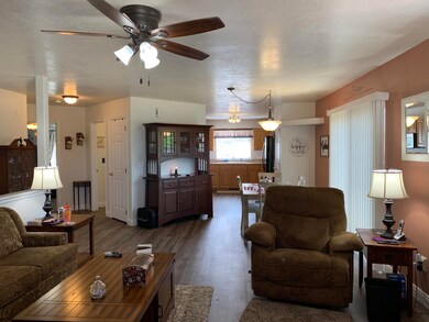 138 N 750 W, Parowan, UT 84761 - photo 4