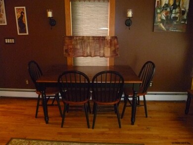 8 Fordham Ct, Albany, NY 12209 - photo 4