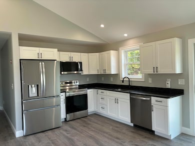 17 Emmas Way, Limerick, ME 04048 - photo 5