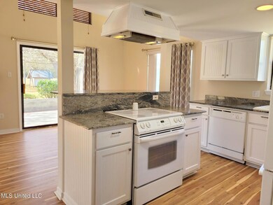 Open Kitchen