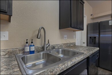 745 Villa Romero Dr, Horizon City, TX 79928 - photo 6