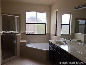 3501 W 86th Terrace, Hialeah, FL 33018 - photo 2