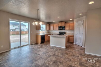 6642 E Gardenia Ln, Nampa, ID 83687 - photo 5