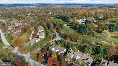 419 Springview Ln, Phoenixville, PA 19460 - photo 3