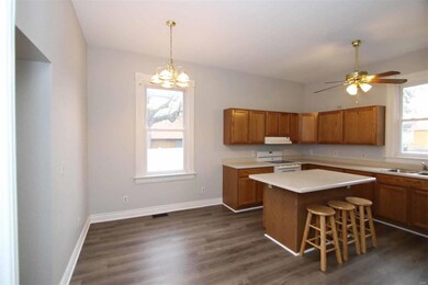 202 N Potter St, Freeburg, IL 62243 - photo 6