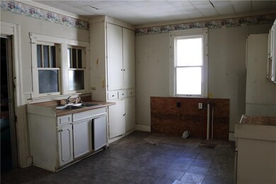 2705 Main St, Anderson, IN 46016 - photo 6