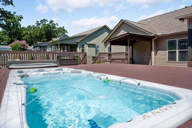 8208 Igou Gap Rd, Chattanooga, TN 37421 - photo 6