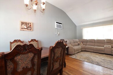 3 Kurdyla Ave, Carteret, NJ 07008 - photo 7