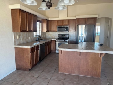 11610 E 28th Place, Yuma, AZ 85367 - photo 2