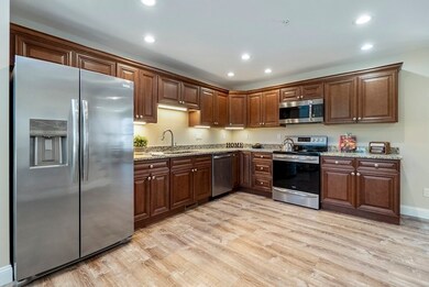 1 Sabrina Way unit E, Agawam, MA 01001 - photo 4