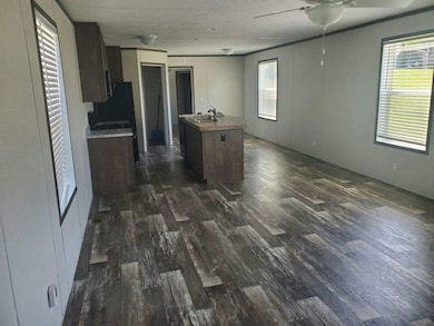 2525 County Line Rd unit 371, Des Moines, IA 50321 - photo 2