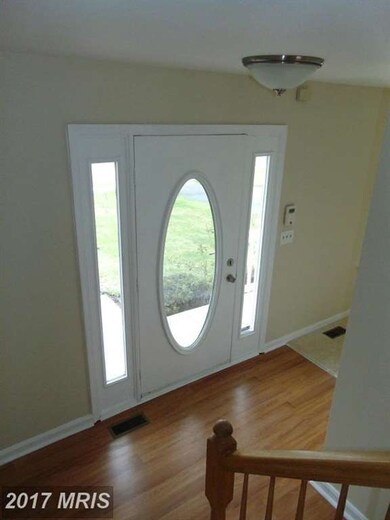 39 Macintosh Ct, Middle River, MD 21220 - photo 2