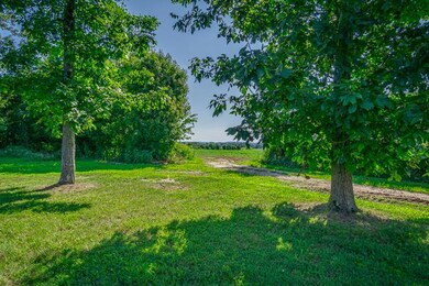 8399 Hilham Rd, Cookeville, TN 38506 - photo 6