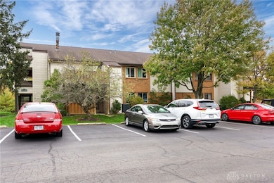 3060 Bright Bounty Ln unit 13, Dayton, OH 45449 - photo 3