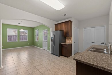 4706 Alluvial Cir, Alvin, TX 77511 - photo 7