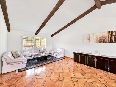 4918 Llano Dr, Woodland Hills, CA 91364 - photo 5