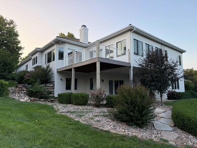 1564 Fountain Dr, Lawrence, KS 66047 - photo 3