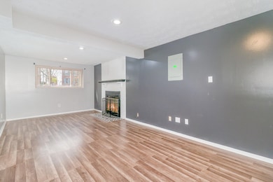 6806 Hillock Ct, Florence, KY 41042 - photo 6