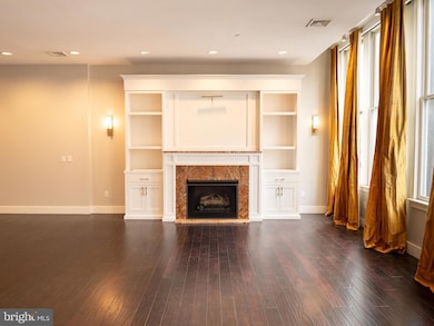 20 S Letitia St unit 3B, Philadelphia, PA 19106 - photo 6