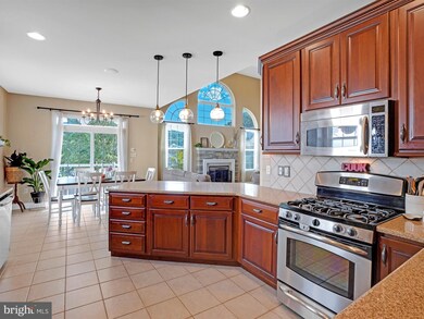 2522 Joshua Dr, Reading, PA 19608 - photo 6