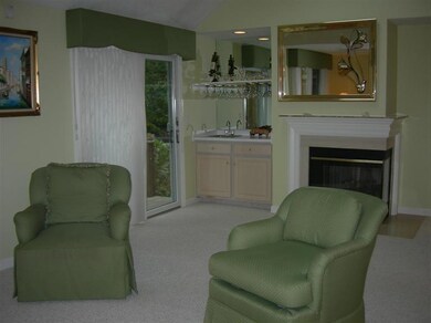 2 Mainsail Cir unit 70, Mashpee, MA 02649 - photo 4