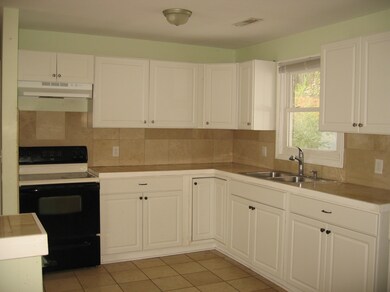 7 kitchen area