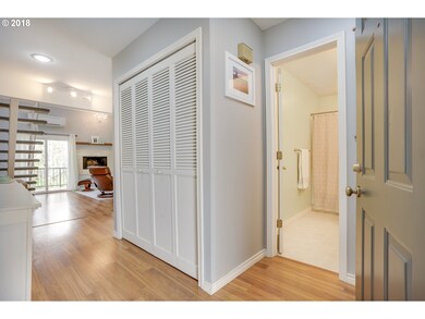 Entrance/Foyer