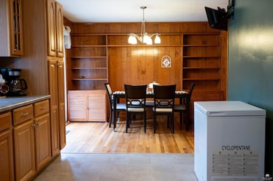 517 NE 12th St, Abilene, KS 67410 - photo 6