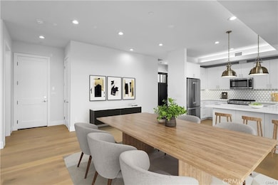 2317 Vanderbilt Ln unit C, Redondo Beach, CA 90278 - photo 4