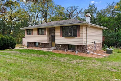 4229 N Koerner Rd, Peoria, IL 61615 - photo 2