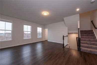 504 Florida Blvd, Cranberry Township, PA 16066 - photo 4