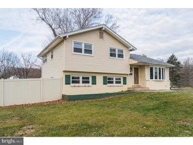 68 Ruby Dr, Claymont, DE 19703 - photo 2